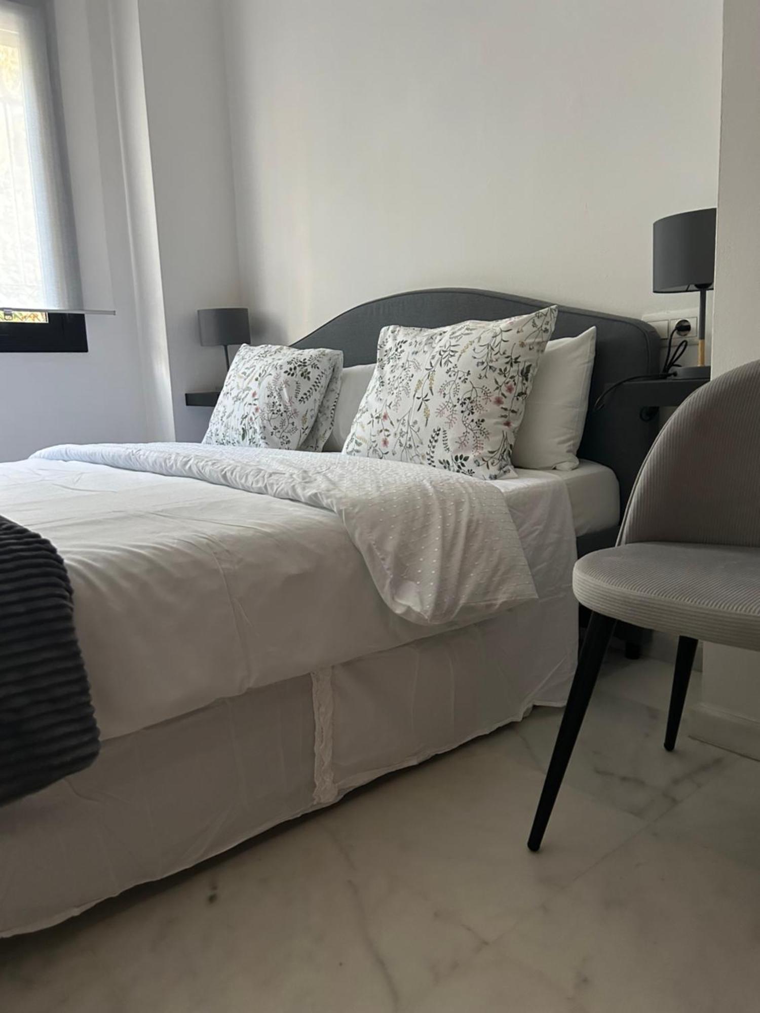 Apartamento Proximo Al Centro De 2 Dormitorios Con Piscina. إشبيلية المظهر الخارجي الصورة